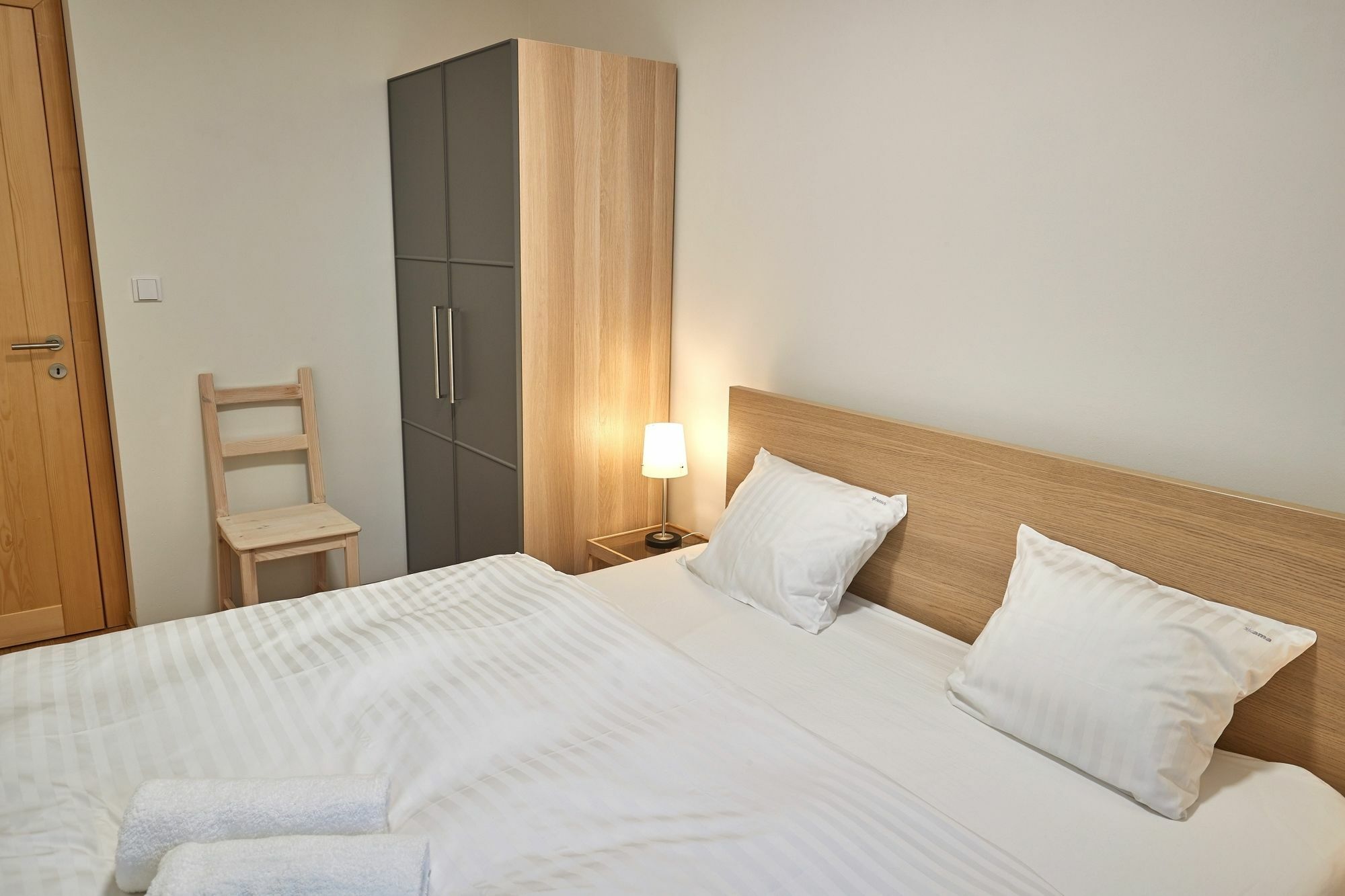 Aparthotel Kovarna Residence Pec pod Snezkou Bagian luar foto